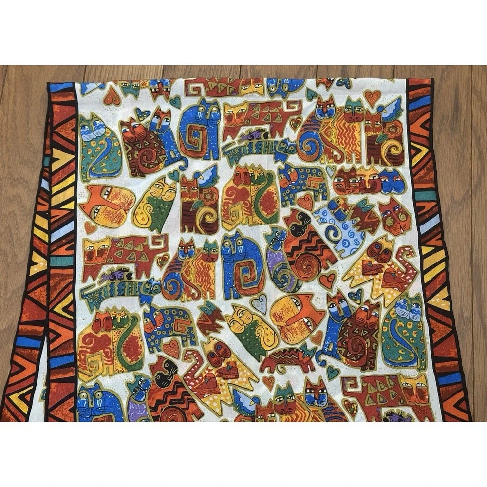 Vintage Style Cat Scarf 100% Silk Colorful Whimsical Novelty Cats 59x16‎